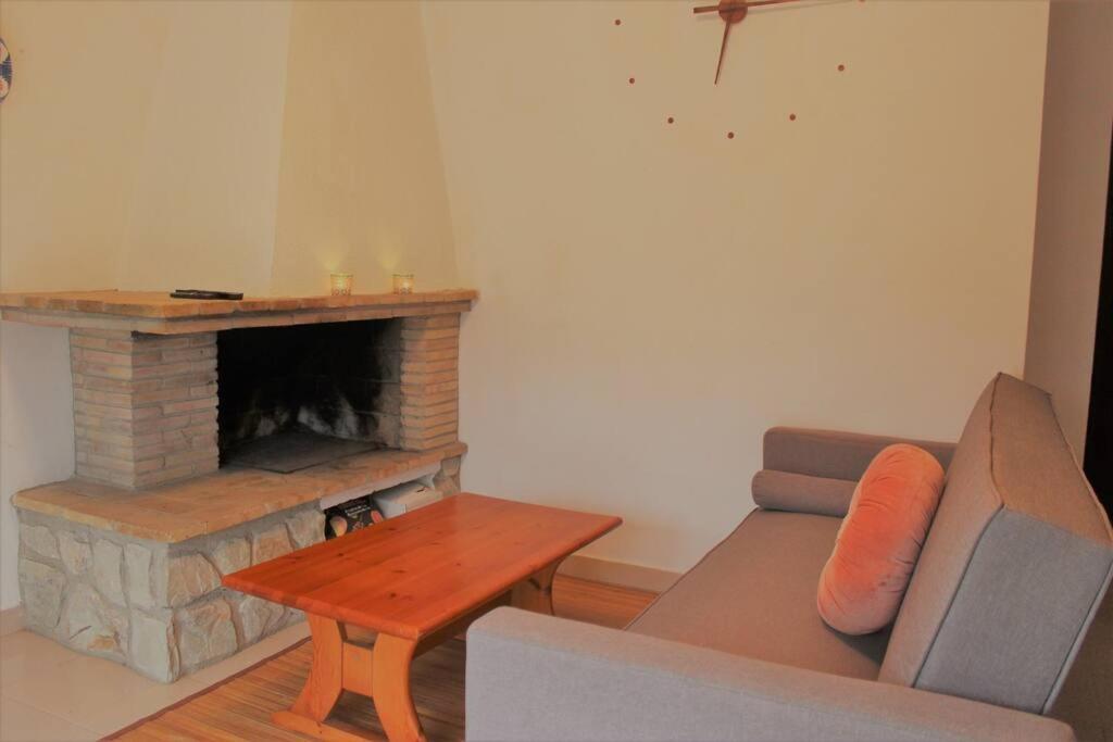 Apartament Amb Terrassa I Parking Llança Buitenkant foto