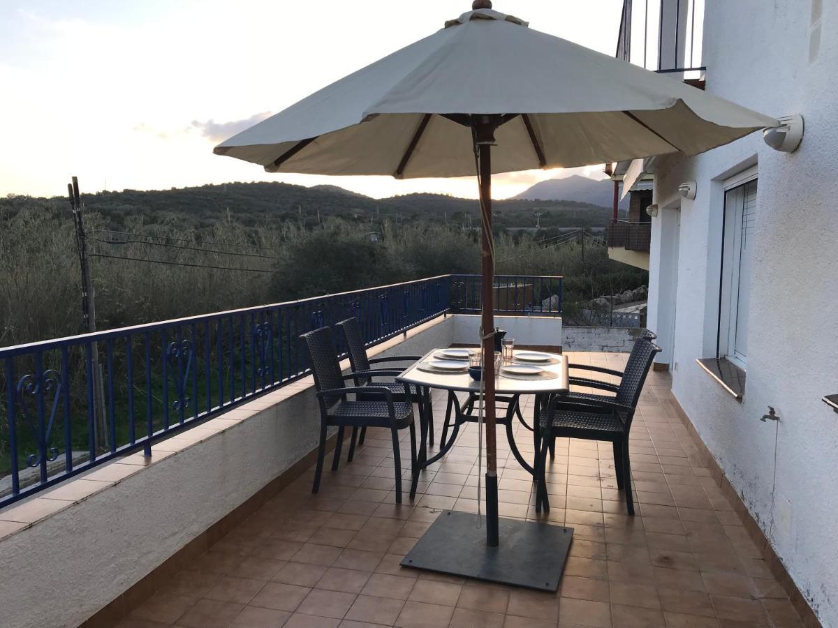 Apartament Amb Terrassa I Parking Llança Buitenkant foto